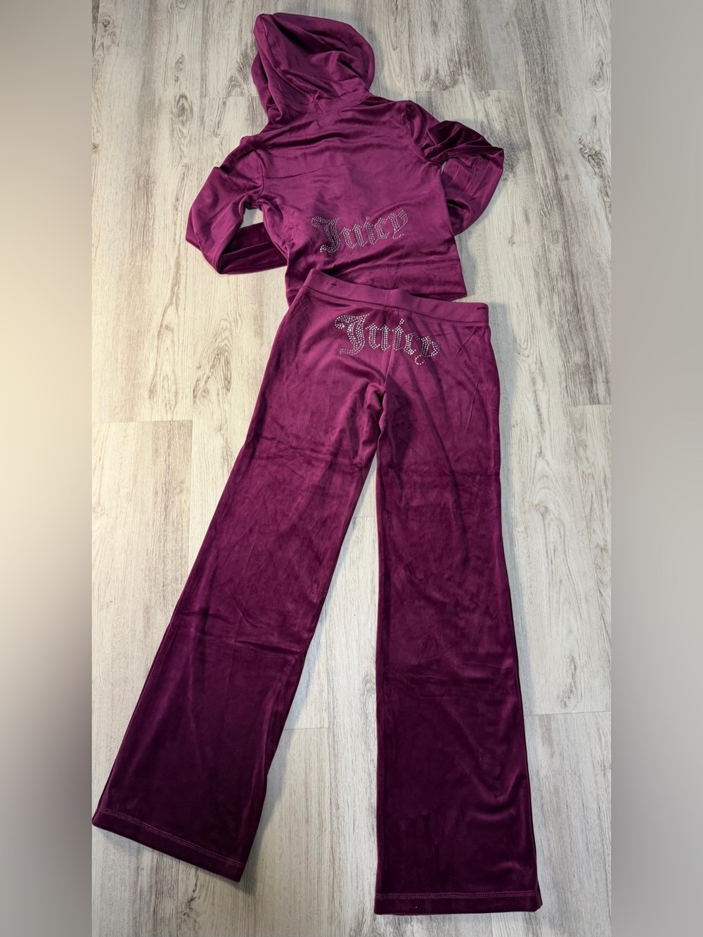 Juicy Couture Velour Two-Piece Set - Plum